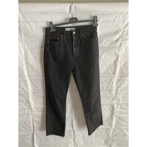 Topshop Moto Women’s Black Cropped Jeans Frayed/Raw Hem RN 125149 (28”W x 25”L)#